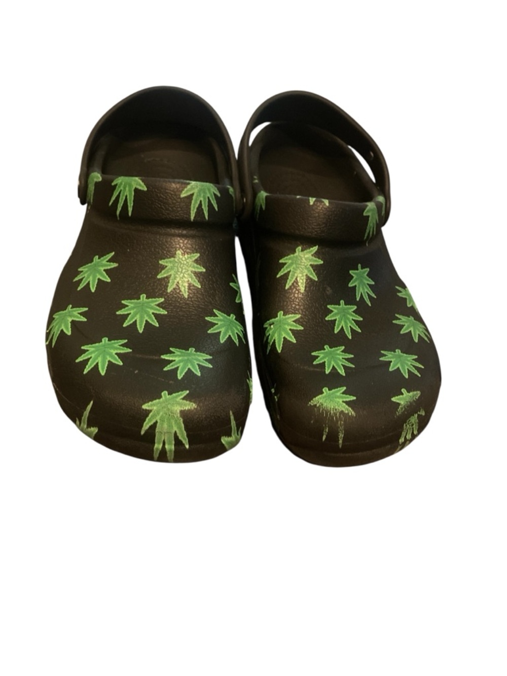 Crocs Bistro Clogs with Hemp Leaf Print